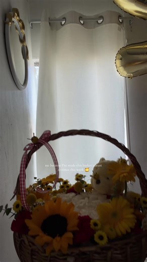 Winne the Pooh Flower Basket: Beyond Grateful