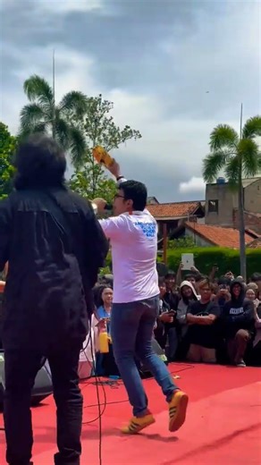 ADA ALDI TAHER NIH DI BUDI LUHUR UNIVERSITY!!! #kampusbudiluhur #alditaher #shorts #trending #fyp