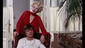 Les Lèvres rouges Bande-annonce (EN)