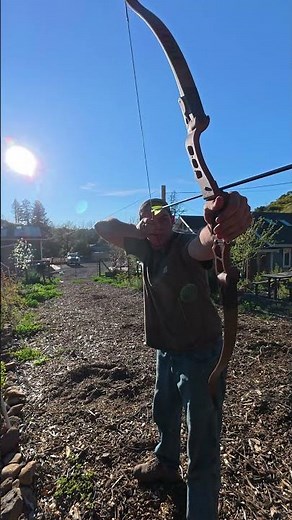 Learning to Shoot a Recurve | Traditional Archery Day 3