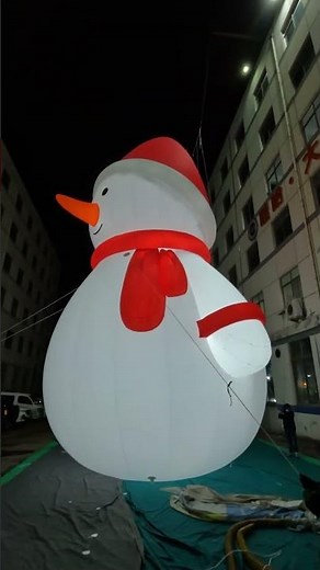 Giant Sculpture InflatableBalloon Snowman for #AdvertisingInflatables #Stagedesign Decor