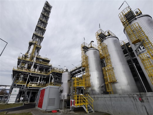 Wielki mural powstanie w Trzebini. Upamiętni 130-lecie rafinerii, będzie też hrabia Potocki