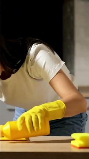 Woman cleaning her house in detail #homecleaning