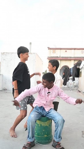 me_multi_rider | Nadi nakilesu golusu Charan teenmar dance teenmaar dance,girls teenmaar dance,teenmaar dance by beautiful girl,teenmar dance,teenmaar... | Instagram