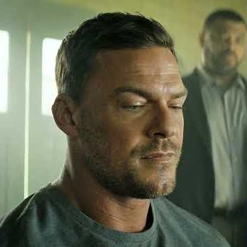 Russian roulette forces Reacher to prove he’s trustworthy.#movie #film #action