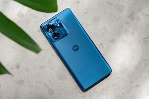 Motorola Edge 40: diseño delgado, ligero y resistente al agua con potencia MediaTek para la gama alta