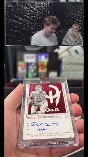 Authentically Mahomes FULL BOX! 🤯 Find your daily breaks located in our tiktok shop🧃 #sportscards #tradingcards #nflcards #whodoyoucollect #paniniamerica