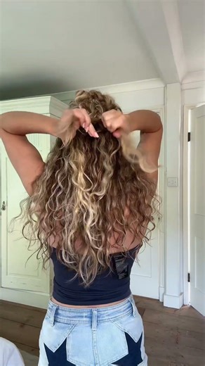 just ignore the label that’s sticking out…and yes it’s bothering me too😂 #hairtok #hairtutorials