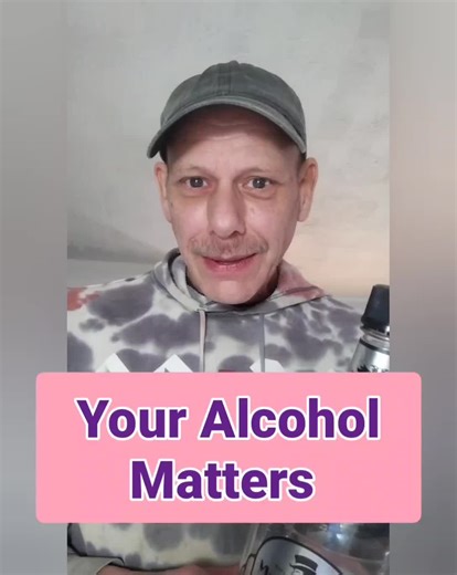 Your alcohol is important. If you’re using the strongest alcohol for every tincture, you’re probably doing it wrong. Different parts of the plant require different tools. Stronger isn’t better, smarter is. Save this. Screenshot the chart. #howto #herbal #natural #tincture #sciencemeetsnature