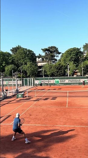 Superbe revers long de ligne gagnant de Benoit Geldof (IDF, -2/6)