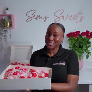 🌈✨ Exciting News Unveiled! Meet Our New Rainbow Dust Ambassador 🎉✨ We are thrilled to announce the newest addition to our Rainbow Dust family – Simone Taylor. Simone, founder of Sims Sweets since 2019, turned her hobby into a profitable venture. Five years later, her business has thrived with over 67k social media followers, 3 million reel views, online cake decorating classes, a global Cake Academy, an online shop, and high-profile clientele. Stay tuned over the next few months as Simone brin