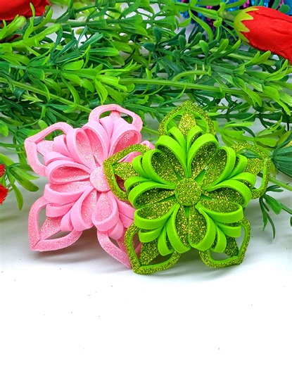 11K views · 132 reactions | ❄In this DIY tutorial, you’ll learn how to make beautiful paper cutting snowflake designs that are perfect for Christmas decorations, holiday crafts, and winter home decor.❄ #crafting #Christmas #holidaycollection #snowflakes | Craftsome | Facebook