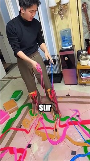 🛁 This family takes a slime bath to avoid the cold... what happens is crazy!