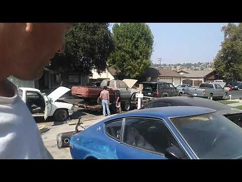 1990 Toyota Pickup fuel tank pump replacement and removal of fuel siphon piping from Main tank