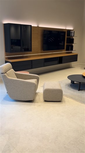 ItalMod on Instagram: "Searching for a Modern and Contemporary living area? Huppé is just what you need!!! Huppé creates each piece by hand so you’re able to create your own signature style for your home! Huppé creates the perfect combination of North American, Italian, Scandinavian, and Mid-century modern styles. Stop by 50 Rte 4, Paramus, NJ 07652 and create your own unique living area!!! #italmodfurniture #paramusnj #homedecor #furnituredesign #newjersey #furniture #decorideas #decor #livinga