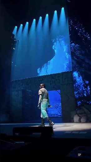 Gunna Performs "Drip Season one" on tour. #Gunna
