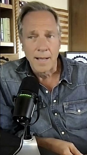 Mike Rowe Is Against Student Loan Forgiveness