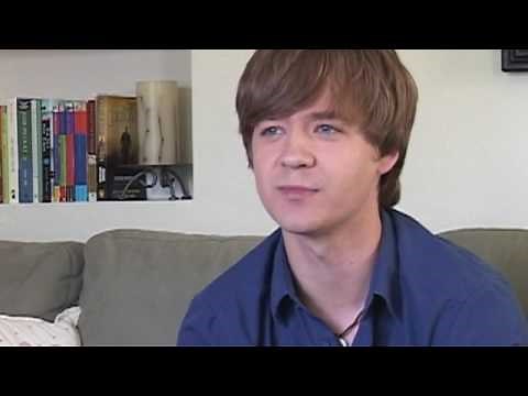 Jason Earles Reveals His Age!