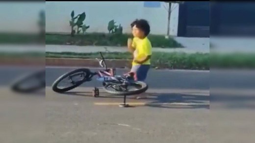 Viral video: Little boy dances after falling off bike, inspires people