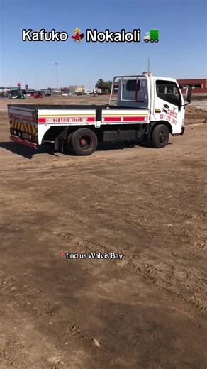 Mr P 1 Time Driving School🇳🇦 (@mrp_one_time_driving_xul)’s videos with original sound - Mr P 1 Time Driving School🇳🇦