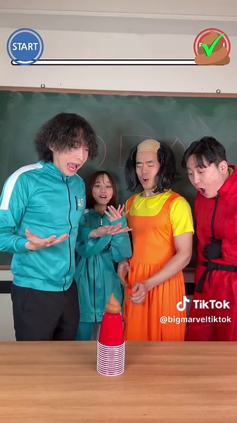 SQUID RANDOM ROULETTE CUP CHALLENGE🥤