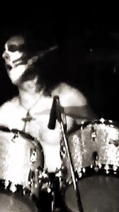 #OnThisDay On January 31, 1975, 51 years ago, KISS performed a live concert in San Francisco. Watch Peter singing "Black Diamond." #KISSARMY #PeterCriss #KISSARMYROCKS #TheCatman #Catman #KISSTORY #SanFrancisco #Music #Live #BlackDiamond #Reels #KISS | Peter Criss Fp