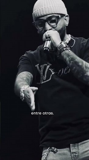 Arcángel returns to Medellín to celebrate his 20-year career. [We Are Exciting] Telemedellín