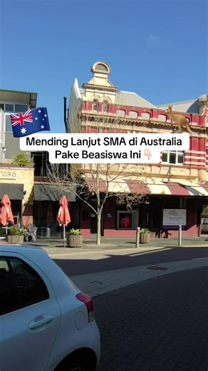 Fellas bisa bergabung dengan Canning College di Kelas 10, 11, atau 12 nih! Dengan persyaratan bahasa Inggris dan akademis yang spesifik untuk setiap level yaa Setelah menyelesaikan pendidikan-mu di Canning College, kamu bisa melanjutkan ke universitas-universitas populer di Australia! kita ada event World Education Festival yang hadir di 7 kota besar di Indonesia! (Medan, Jakarta, Bandung, Yogyakarta, Surabaya, Makassar, dan Denpasar) Kamu bisa datang untuk cari tau tentang progamnya dan beasisw