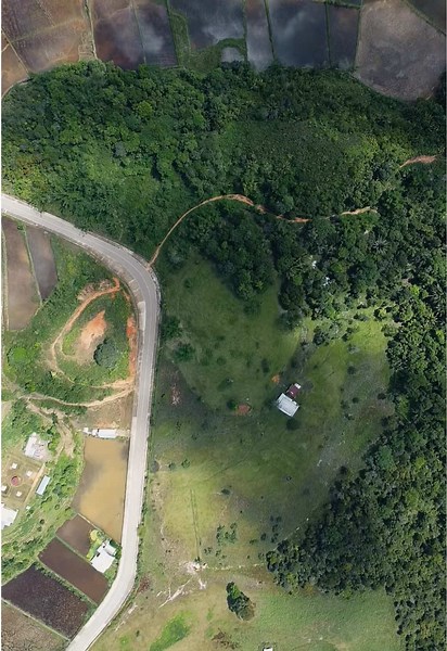 Jalan Long Bawan: Perbatasan Indonesia-Malaysia