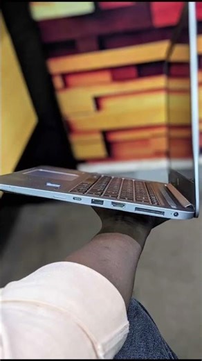 Hp elitebook folio 1040 G3, location Kigali near makuza plaza call📞:250795819828,tsapp:250729847288