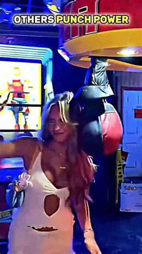 He Really Broke The Machine! 🥊😱 Others vs. This Guy #Shorts
