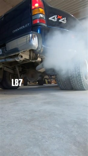 | 2002 LB7 3500HD Chevy | Starting Up In Just Above Freezing temp #lb7 #3500 #chevrolet