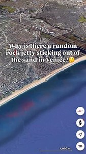 Ever wonder why there’s a rock jetty jutting into the surf at Venice Beach? 🪨🌊 That’s not just erosion control, it’s the last footprint of Abbot Kinney’s Venice Pier, built in 1905 as the heart of his “Venice of America.” 🎡🇮🇹 It had rides, music halls, and roller coasters stretching over the Pacific, until a fire took it all in 1920. 🔥🎭 Today, only this rocky remnant hints at the seaside spectacle that once stood here. ✨🏖️ | SoCal Outdoor Explorer