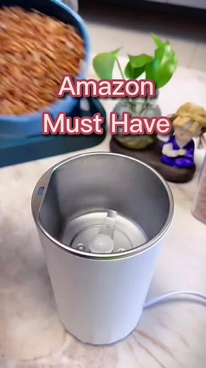 Grain Mill#homehacks#kitchenhacks#GrainGrinder#food#goodthing#amazonfinds#fyp#foryou