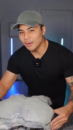 𝑪𝑹𝑰𝑺𝑷𝑶 on Instagram: "How to make REAL ARMOR pt 2 #reels #cosplay #batman #tutorial #robin #cosplaysuit #diy"