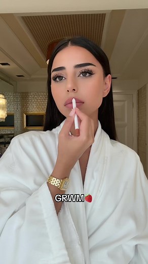 Alina Cohen GRWM Video
