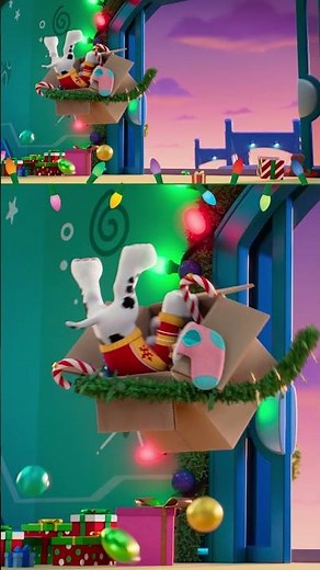 PAW Patrol to the tower! 🎄