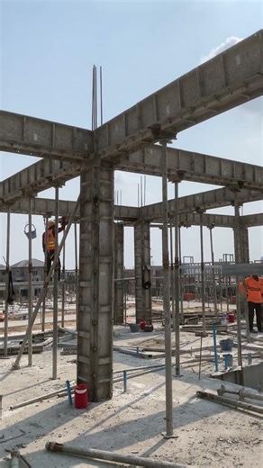 Advanced Roof Beam Formwork Installation with Euro Form Systems