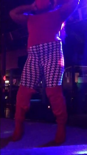 tranny twerk ebony