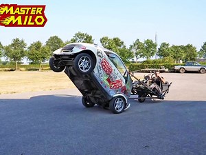 Probably the most fun anyone could have with a smart car! 🚘😆😂 Credit: Mastermilo YouTube.com/mastermilo82 | Bluntly