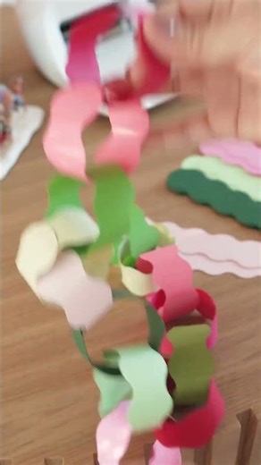 Paper Chain Garland ⛓️
