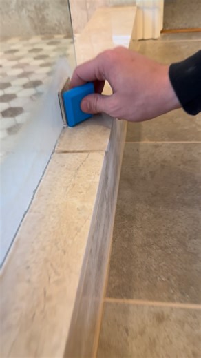 Driven3DCraft on Instagram: "Watch how easy this caulk line cleans up 👇 All thanks to the Glide Guide Scraper – built to save your fingers and your sanity. If you do ANY caulking… you need this. 🛒 Shop the Glide Guide – link in bio! #glideguide #caulkscraper #diyhome #toolreel #homeprojects #renovationhack #toollover"
