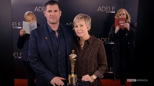 Watch Adele Photobomb Fans in ‘Live in London’ Concert Special