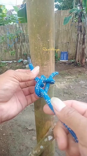 7K views | It doesn't take long to make a knot like this.. Good luck..!! #simpleknot #ropeskills #tutorials #virals #tricks #fyp #camping #netknots | Raditya Aurell Aurell | Facebook