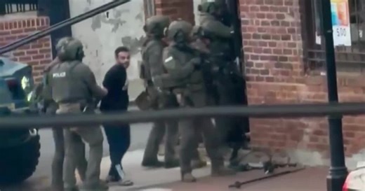 2 arrests made after Clay Market vape shop searches