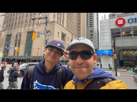 Toronto LIVE: Around Downtown with Yoshi + Hitting 4K Subs? GO Jays eh (October 25th, 2025)