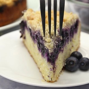 Made it this weekend and got RAVE reviews! RECIPE: https://iambaker.net/blueberry-cake/ | I am baker