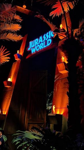 Jurassic World Bangkok 🦖 Must See! #bangkok #travel #thailand