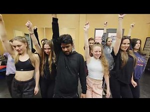 Gichi Gichi Telugu song rehearsal
