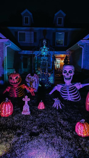 Only 278 days until Halloween… but who’s counting? 🎃🙌🏼🎉 #halloweencountdown #halloweeniseveryday #halloweeniscoming #countdowntohalloween #spookyseason #spookyvibes #spookyscaryskeletons #witchyvibes #12footskeleton #homehaunt #haunted #capcutedit #trickortreat | Witchywoman